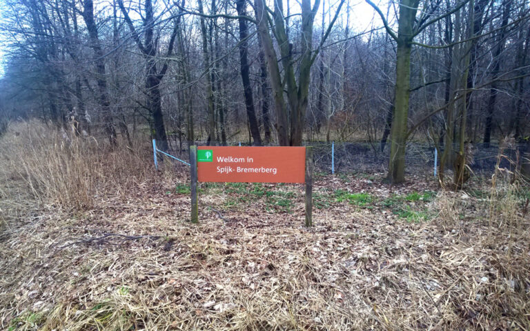 IVN wandelt door Spijk-Bremerberg — natuur in Biddinghuizen